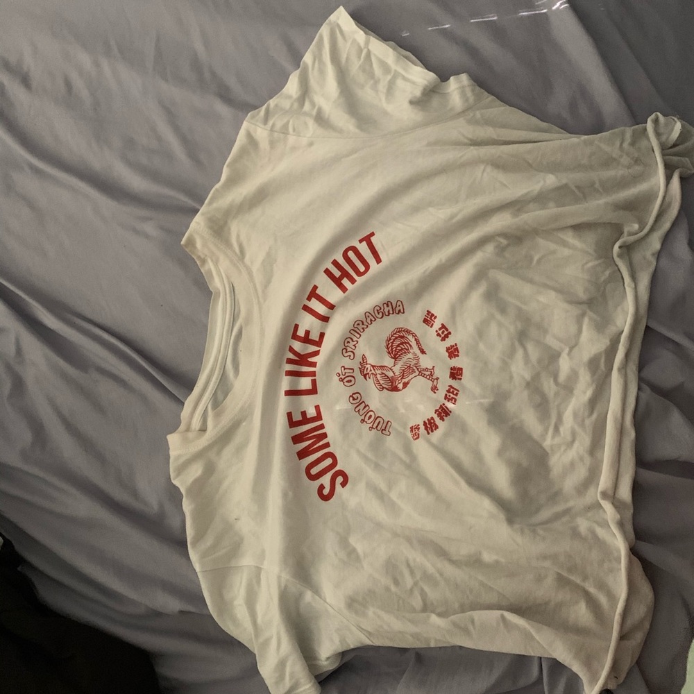 Sriracha crop top
